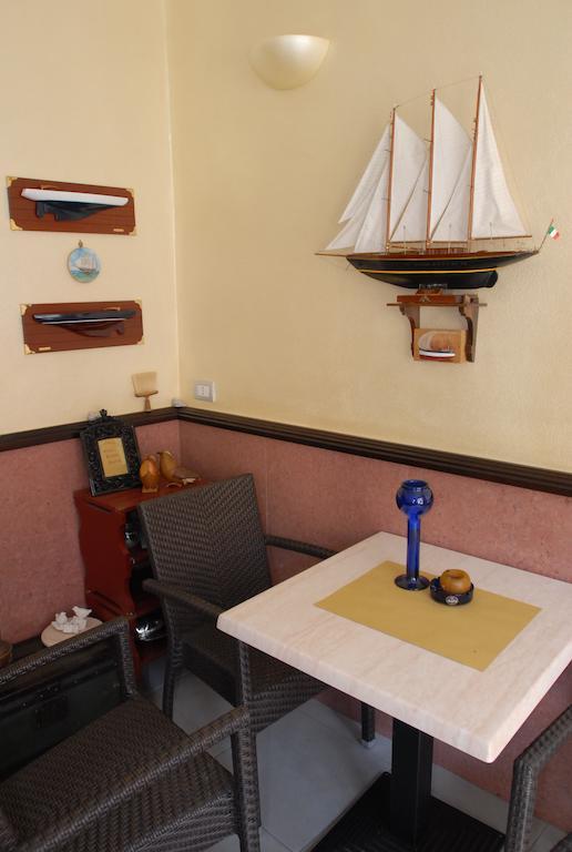 Antico Caffe' del Moro Hotel Bonassola Esterno foto